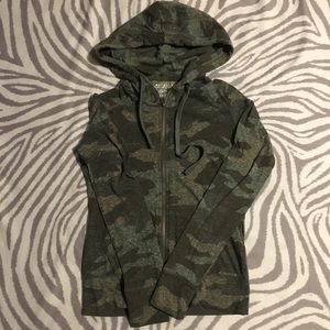 Aeropostale Women’s light weight hoodie.